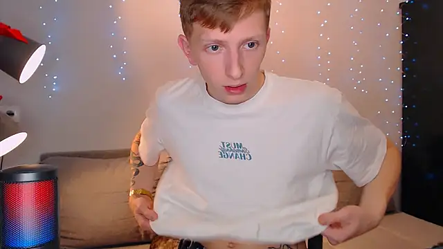 juliaanddima online show from March 7, 8:44 pm