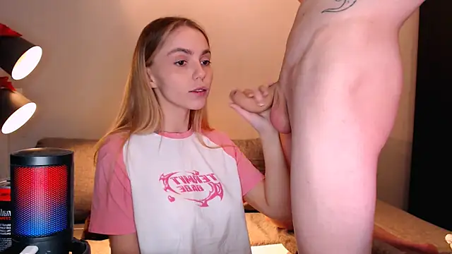 juliaanddima online show from November 16, 10:04 pm