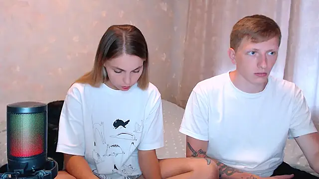 juliaanddima online show from July 21, 8:16 am