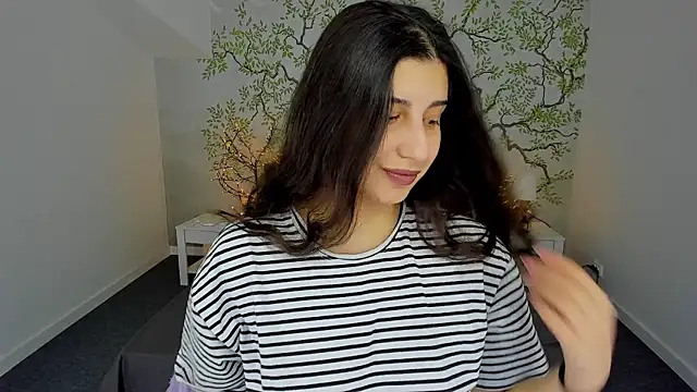 Snapshot of Linda_EX chatting on February 7, 7:29 am Linda EX online show from February 7, 7:29 am