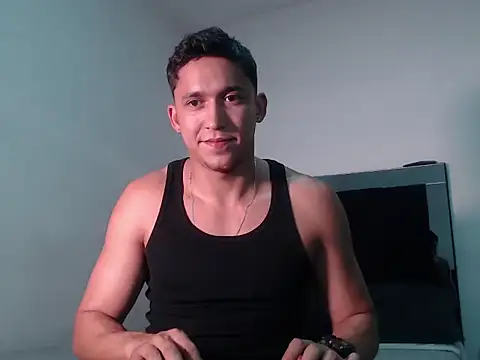 Snapshot of angel_sensual95 chatting on June 25, 6:29 am angel sensual95 online show from June 25, 6:29 am