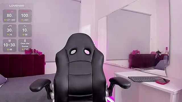 mia thompsonn  online show from January 20, 2:36 pm