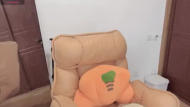 4uoki online show from September 14, 1:21 pm