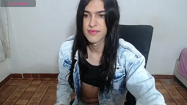 Snapshot of sweet1Girl chatting on June 16, 12:08 pm sweet1Girl online show from June 16, 12:08 pm