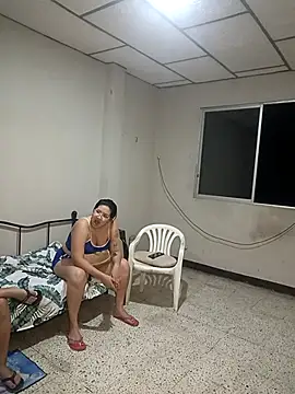 DanelyLopez online show from December 1, 1:21 am