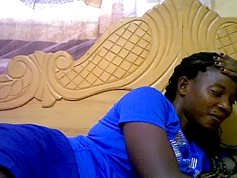 Snapshot of Ebonykezzia chatting on January 11, 12:50 pm Ebonykezzia online show from January 11, 12:50 pm