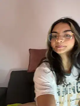 Cat2525 online show from April 4, 1:26 am