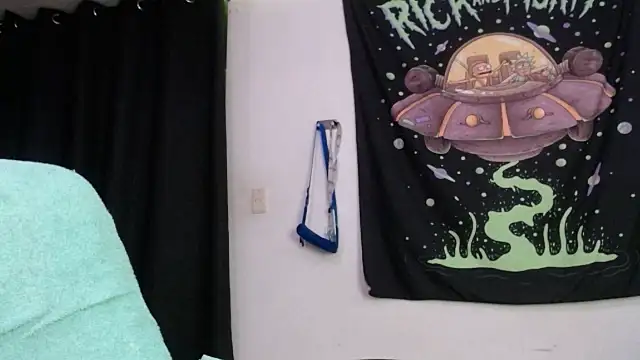 shy katy  online show from February 4, 10:00 am