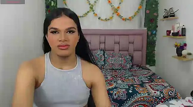 Snapshot of Vickydanyx chatting on December 4, 4:27 pm Vickydanyx online show from December 4, 4:27 pm