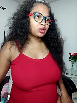 Snapshot of chalohott chatting on June 5, 11:38 am chalohott online show from June 5, 11:38 am