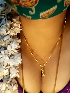 tuttifrutti17 online show from January 14, 5:23 pm