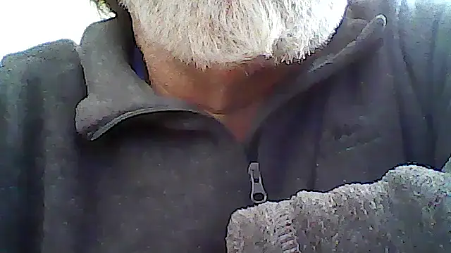 xcimeru online show from February 4, 2:56 pm