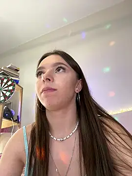 ElisabethDavis online show from January 28, 7:10 pm