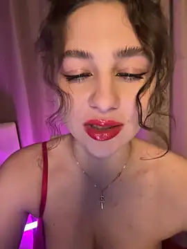 Snapshot of Your_insomniya chatting on March 21, 10:39 pm Your insomniya online show from March 21, 10:39 pm