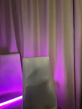 Snapshot of Your_insomniya chatting on March 22, 8:59 pm Your insomniya online show from March 22, 8:59 pm