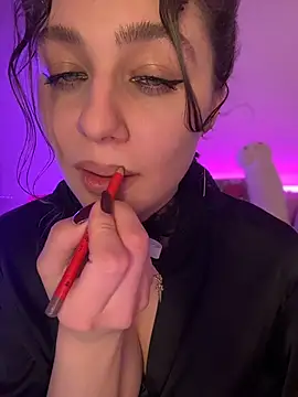 Snapshot of Your_insomniya chatting on November 24, 8:08 pm Your insomniya online show from November 24, 8:08 pm