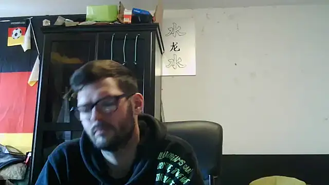 Snapshot of Die-geile-Sau chatting on May 14, 1:40 pm Die-geile-Sau online show from May 14, 1:40 pm