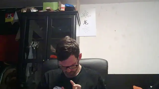 Snapshot of Die-geile-Sau chatting on May 19, 7:53 pm Die-geile-Sau online show from May 19, 7:53 pm