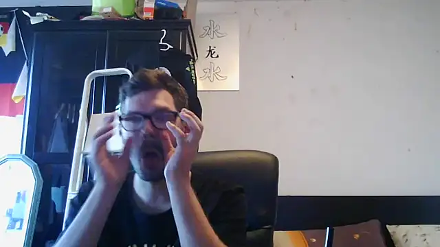 Snapshot of Die-geile-Sau chatting on May 25, 4:57 pm Die-geile-Sau online show from May 25, 4:57 pm