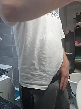 Snapshot of geiler89 chatting on October 30, 6:30 pm geiler89 online show from October 30, 6:30 pm