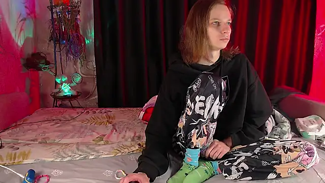 Snapshot of Frank_Fraer chatting on January 2, 1:19 pm Frank Fraer online show from January 2, 1:19 pm