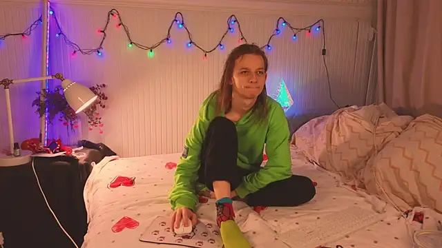 Snapshot of Frank_Fraer chatting on December 15, 7:07 pm Frank Fraer online show from December 15, 7:07 pm