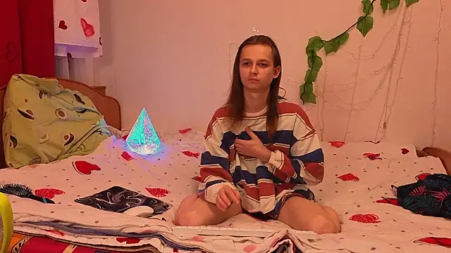 Snapshot of Frank_Fraer chatting on March 6, 7:43 pm Frank Fraer online show from March 6, 7:43 pm