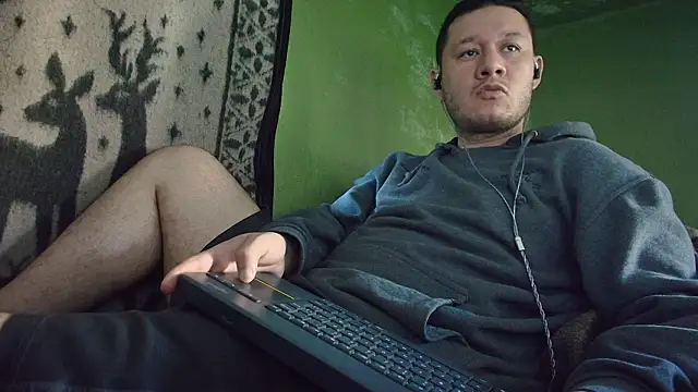 sweet cock28 online show from March 1, 2:30 pm