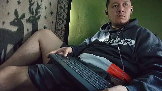 sweet cock28 online show from March 29, 2:17 pm