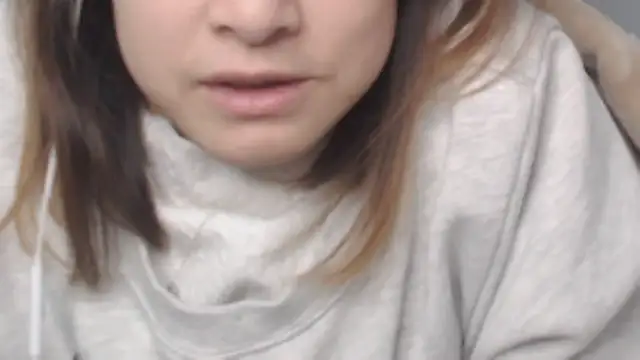 Snapshot of Mii_love07 chatting on March 5, 12:49 am Mii love07 online show from March 5, 12:49 am