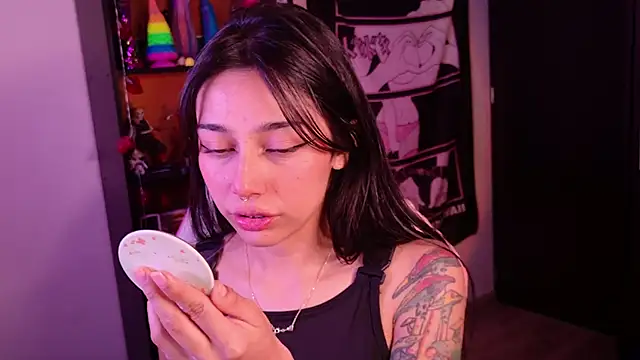 Snapshot of amber_yull chatting on June 12, 2:38 pm amber yull online show from June 12, 2:38 pm