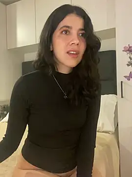 Snapshot of saori_10 chatting on January 26, 5:56 am saori 10 online show from January 26, 5:56 am