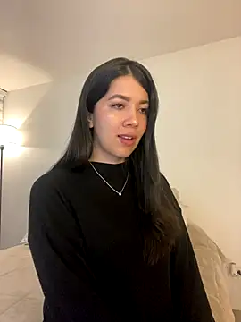 Snapshot of saori_10 chatting on January 8, 5:54 am saori 10 online show from January 8, 5:54 am