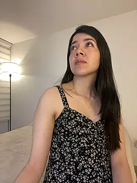 Snapshot of saori_10 chatting on January 14, 5:46 am saori 10 online show from January 14, 5:46 am