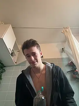 Toyjungee online show from December 21, 1:53 pm