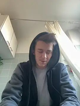 Toyjungee online show from January 3, 1:25 pm