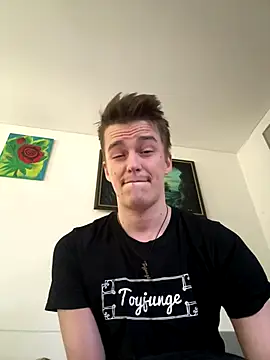 Toyjungee online show from November 5, 10:48 am