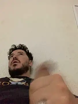 Snapshot of guaposexyh0t chatting on December 7, 2:57 pm guaposexyh0t online show from December 7, 2:57 pm