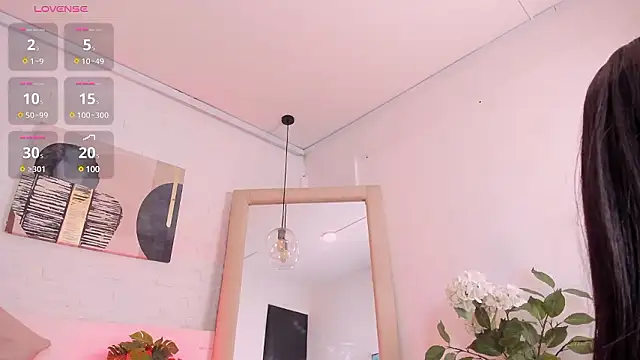 Snapshot of amatiista_12 chatting on December 4, 8:40 pm amatiista 12 online show from December 4, 8:40 pm