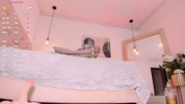 Snapshot of amatiista_12 chatting on December 11, 11:54 pm amatiista 12 online show from December 11, 11:54 pm