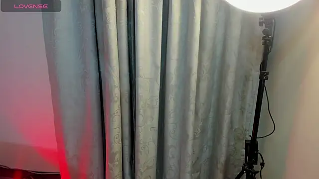 Snapshot of xhinata_hyugax chatting on September 11, 11:05 pm xhinata hyugax online show from September 11, 11:05 pm