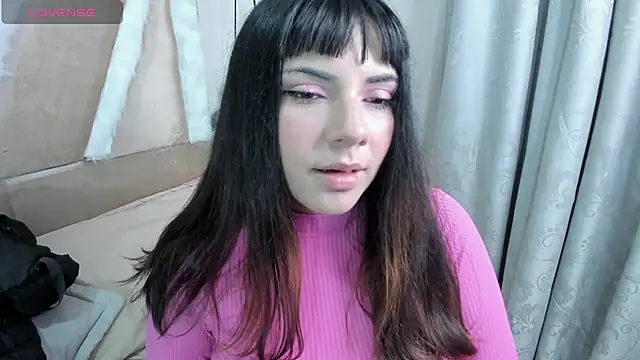 xhinata hyugax online show from December 19, 11:01 pm