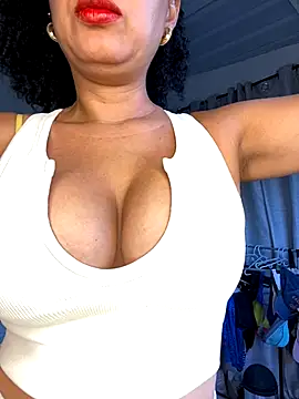 cataleya-miller  online show from September 13, 10:20 pm