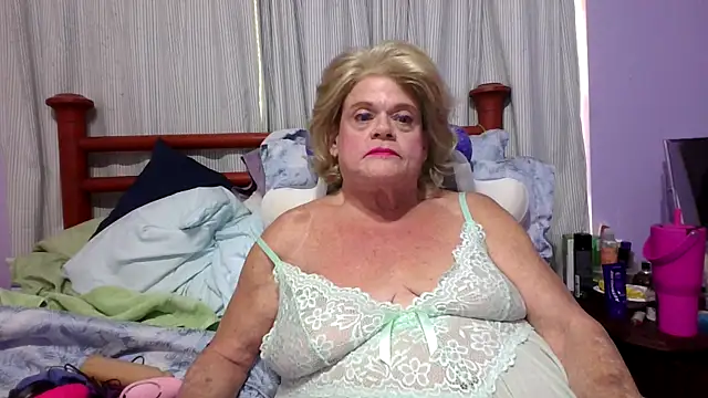 BigClitMelody online show from September 23, 6:33 pm