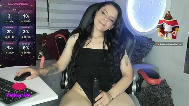 Snapshot of natasha_logan_ chatting on July 7, 7:34 am natasha logan online show from July 7, 7:34 am