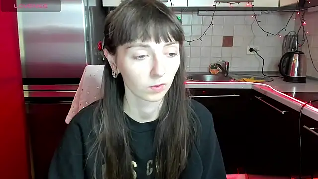 TayanaJons online show from January 31, 7:50 am