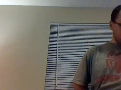 Snapshot of zman237 chatting on September 12, 1:28 am zman237 online show from September 12, 1:28 am