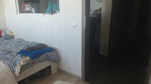 Snapshot of amanda_kiss_kiss chatting on May 6, 8:41 am amanda kiss kiss online show from May 6, 8:41 am