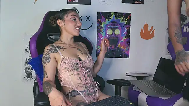 IM MAYA online show from March 11, 12:50 pm