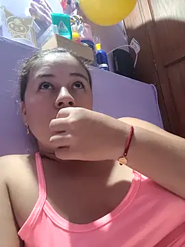 selena gomez2 online show from October 19, 2:23 am